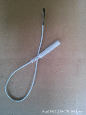 無錫鑫泰塑業(yè) 專注保健器具配件電極片尾巴線注塑加工，助力健康產(chǎn)業(yè)